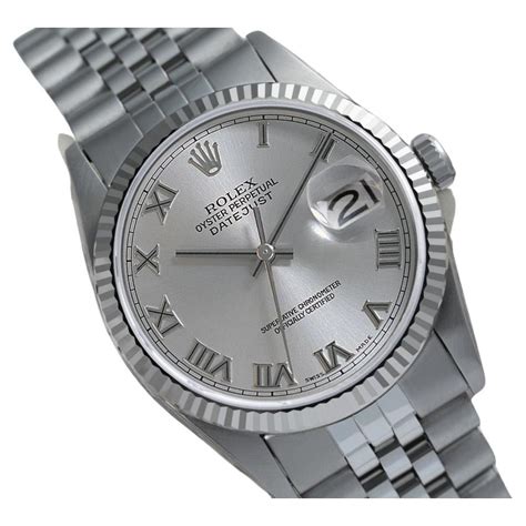 sinbolo rolex sul quadrante orologio